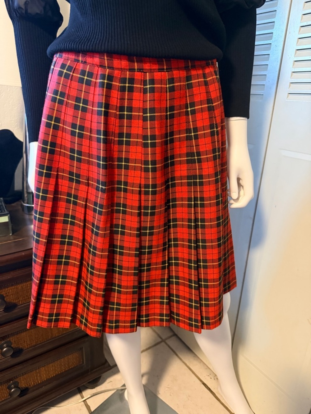 vintage Metro new york Red Plaid A-Line Skirt size 12